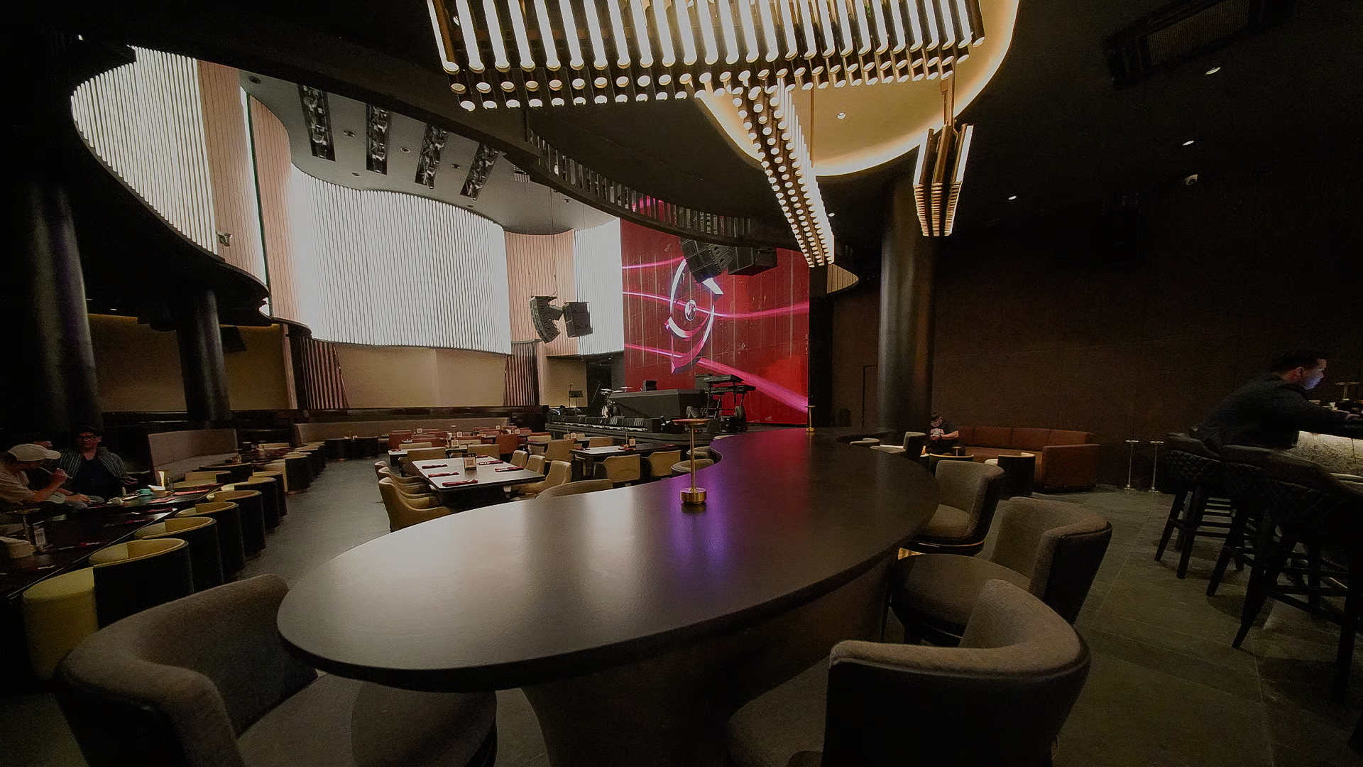 Raeye Main Experience